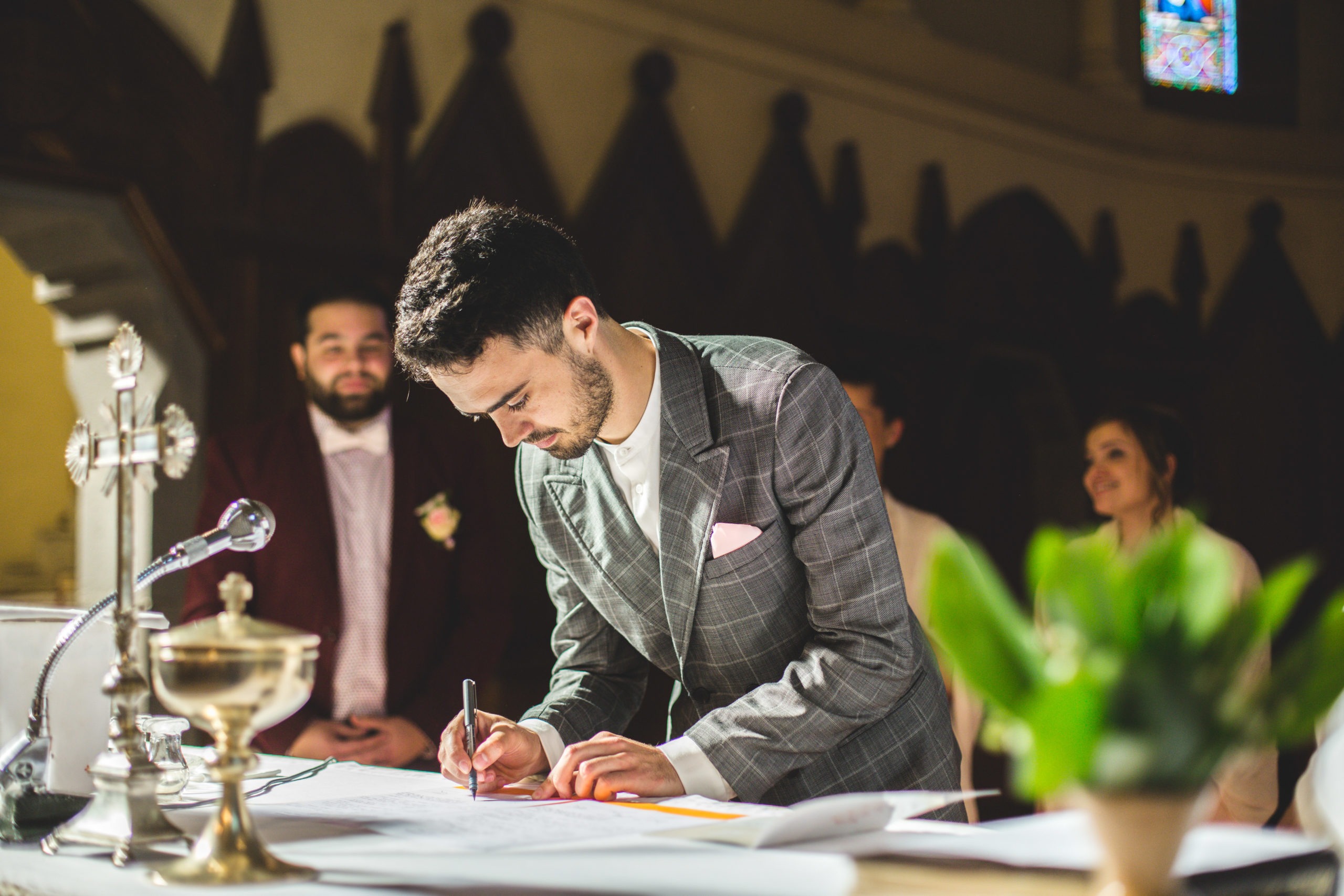quel est le rôle des témoins de mariage- wedding planner lyon - les moments m