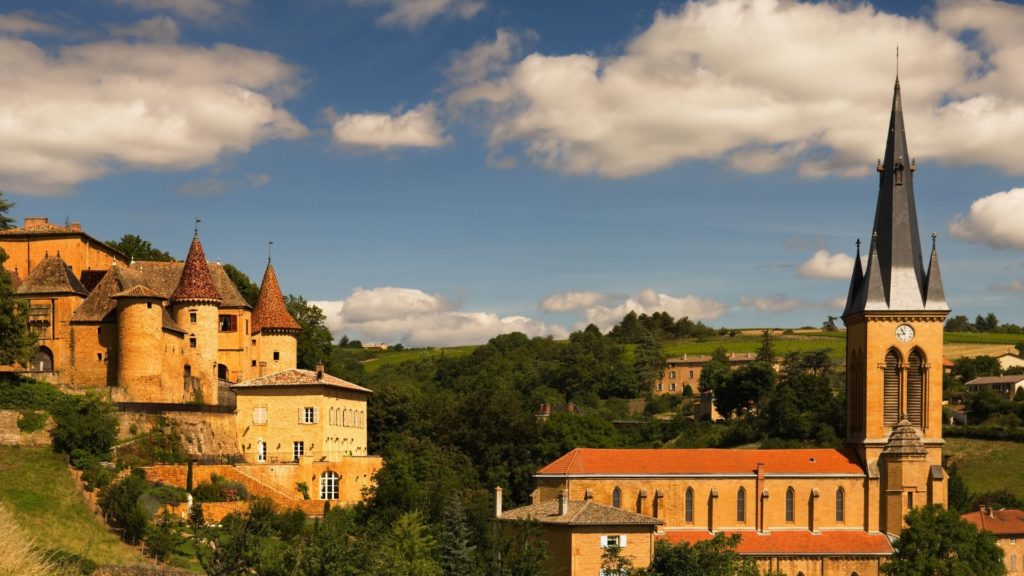 5 lieux dans la région Auvergne-Rhône-Alpes pour votre cérémonie laïque – les moments m – wedding planner lyon