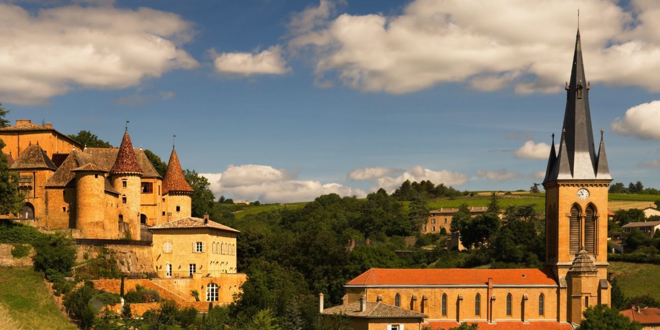 5 lieux dans la région Auvergne-Rhône-Alpes pour votre cérémonie laïque – les moments m – wedding planner lyon
